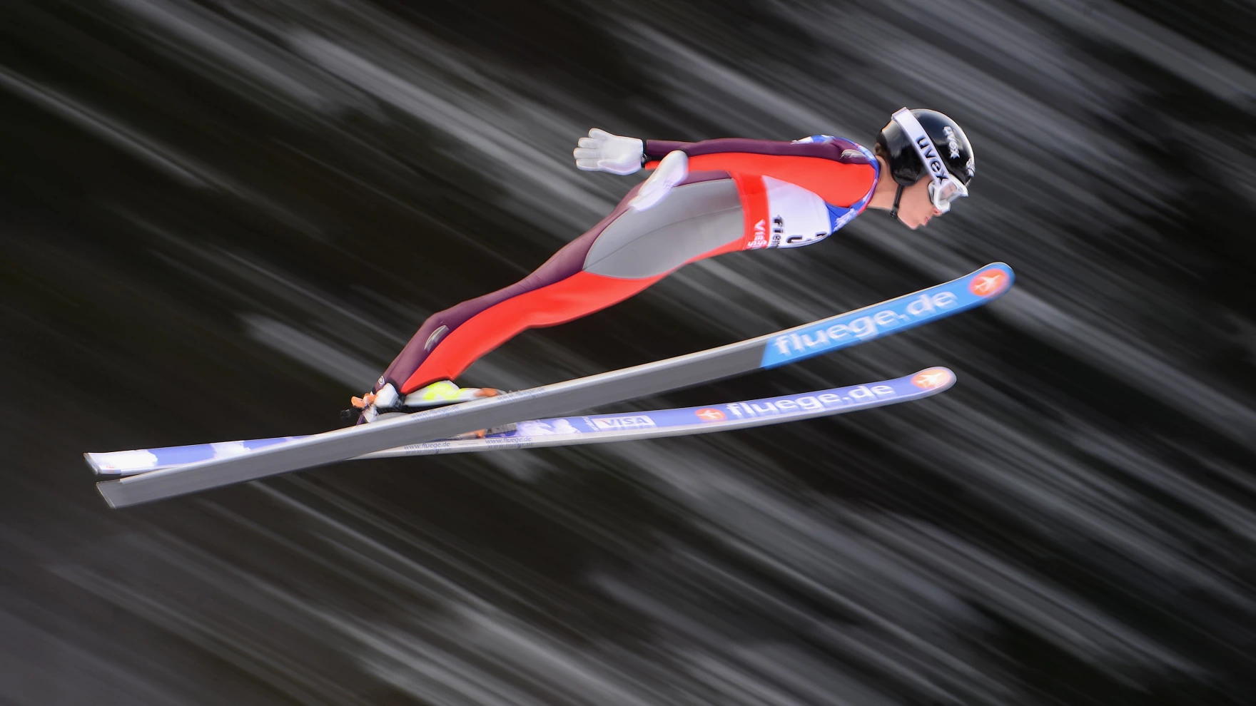 Lindsey Van flying